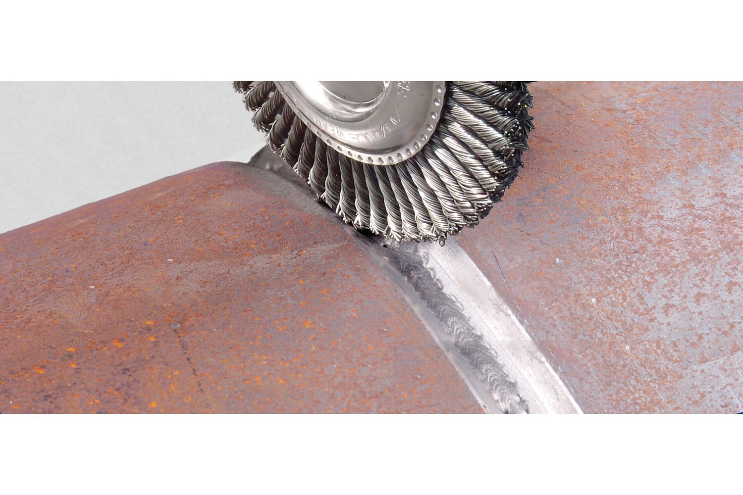 COMBITWIST® Stringer Bead Wheel Brush, 4 7/8 Inch / Stainless steel wire (INOX)